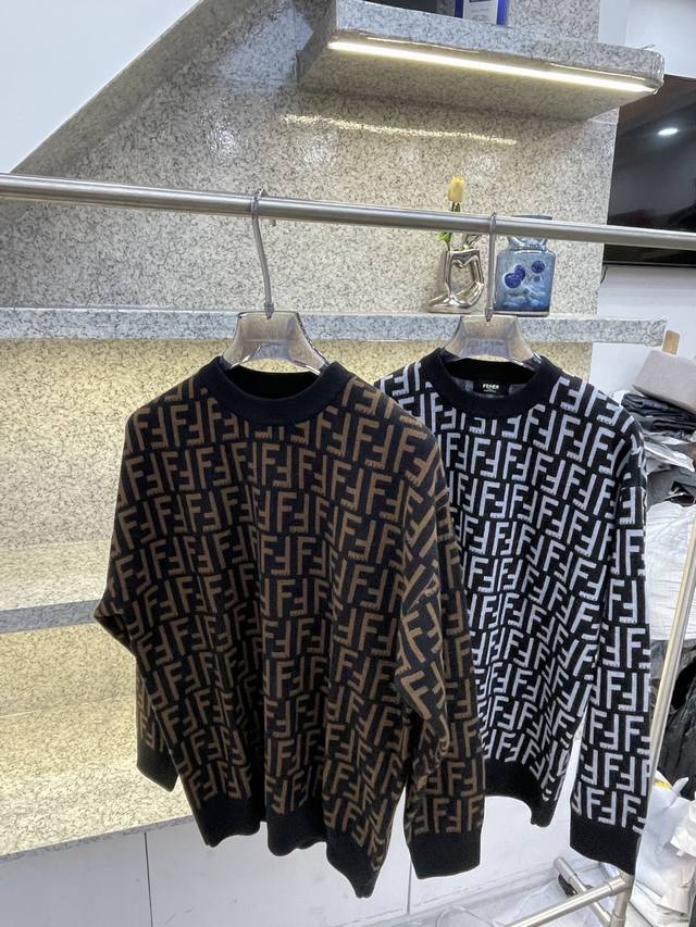 Find芬滴25 Ss秋冬新款强烈推荐 原版复刻专柜新品开售到货 高端品质 高版本 细节专柜原单代购渠道品质细腻织法羊毛衫 版型巨好穿搭时尚有品味好秋冬好货套杉