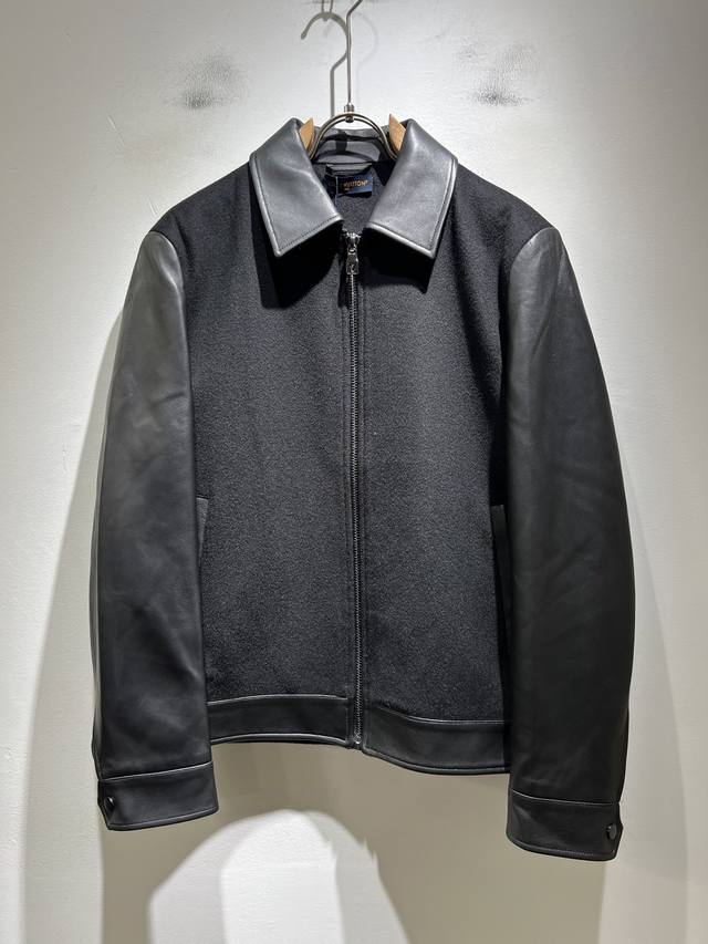 Loro piana诺悠翩雅 2025秋冬新品男士休闲夹克外套，外贸公司订单！客供羊毛呢材质，经典的专有织物之一！ 质地轻盈、触感又柔软细腻、但型态又笔挺有型！