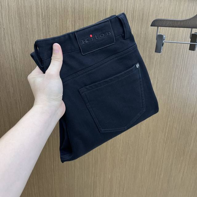 价格p修正 秋冬 Kiton 内里抓绒 25Fw秋冬新款牛仔裤 原版进口面料柔软透气挺阔有型 定制五金 商务休闲必备 Fjj做工细节精细完美 前袋后袋经典Log