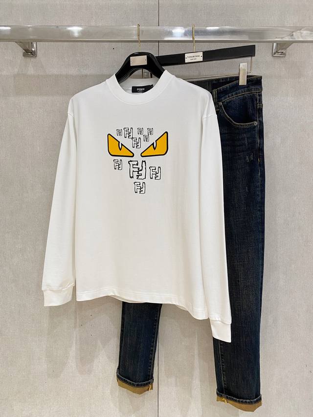 芬迪 高端定制 2025秋冬新款首发专柜最新款长袖打底单穿400克纯棉重工凹凸图案设计 领子袖子螺纹设计 高端订制 设计前卫时尚！品牌Logo重工艺设计 高端定