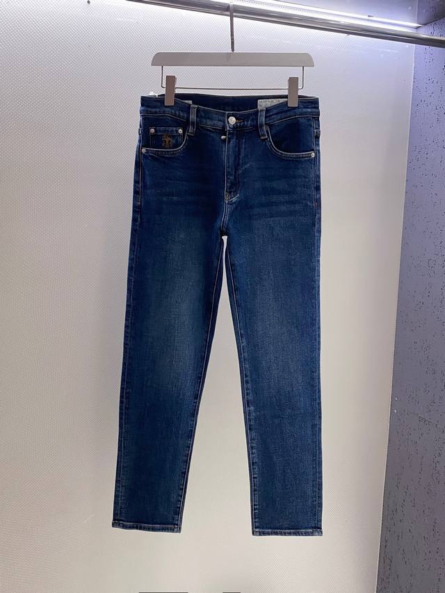 Bc~前小口袋饰经典Logo刺绣男士牛仔裤 2025秋装新品 原工厂p生产 裤身前侧小口袋绣以Bc标志性Logo，经典Logo刺绣，小细节拉满辨识度！针脚细腻工