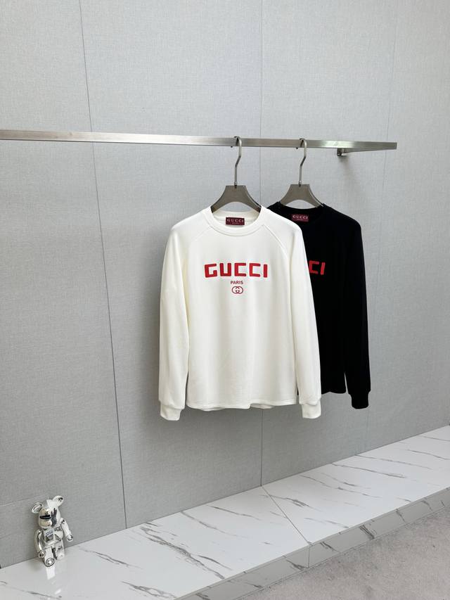 Gucci 2025秋冬新品长袖卫衣，经典Logo设计，百搭款 官网同步发售 柔软细腻保暖 亲肤感极高，完美诠释出品牌的时尚潮流！男人的衣柜都少不了基础 是低调