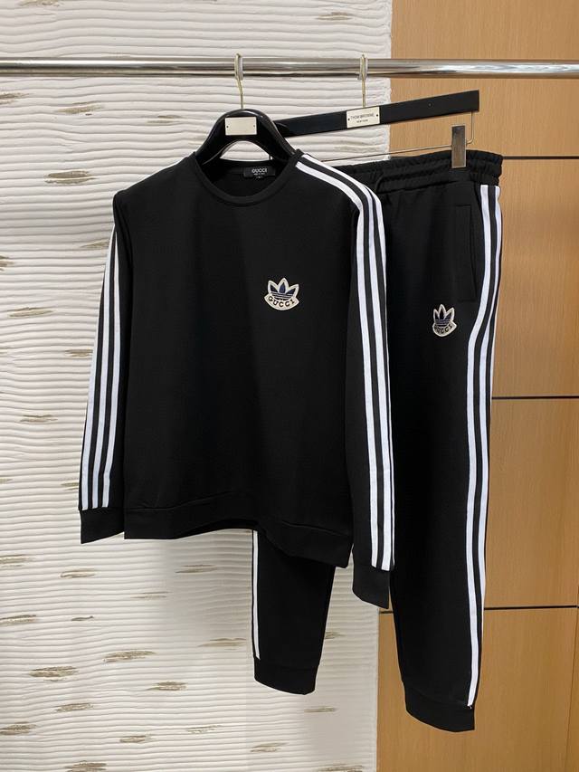 Gucci 古奇 爆款套装来袭 专注官网原版 2025全新爆款圆领卫衣套装 原单狠货倾注顶级设计师的精心之作 就为一个贴合、完美的上身效果 全天然优质天丝罗马棉