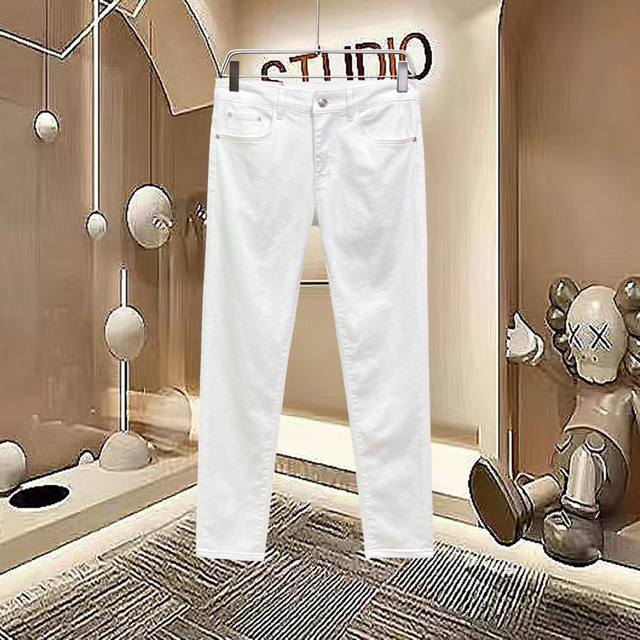 秋冬新款. 迪奥 2025官网高端新品原单少数帅爆休闲裤，百分百原单 百搭神器！今年最新流行的风设计款式，剪裁设计挺拔有型！低调不失奢华 超有Feel上身精致跃