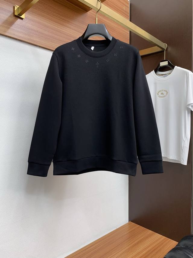 克罗心 男士高端简约圆领加厚空气棉长袖卫衣 ，香港洋行渠道货，纯正血统品质，25年秋冬 新款，经典王牌系列！ 高端奢华且白金级的一款经典基础款T恤，通体的设计完