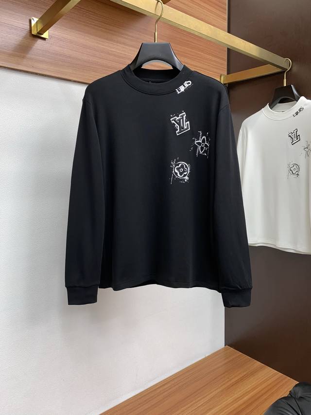 LV路易威登 25Ss秋季 新品 新款贸易订单圆领长袖打底衫长袖T恤网红款！上身舒适透气，不僵硬，整体有着丰富的立体感，品质出口订单，满足通勤人们对于着装的简约