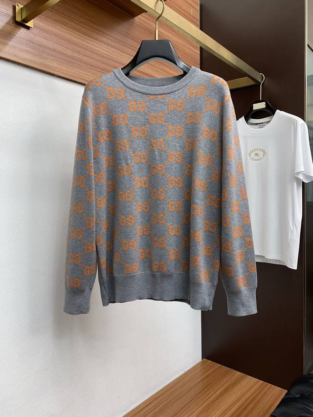 古奇 2025Fw男士秋冬羊毛混纺毛衣 打底外穿毛衣 针织衫休闲日常穿搭单品！上身修饰身形、定制面料将时装美学和新都市商务休闲概念完美融合，不同风格任你选：经典