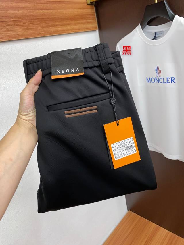 杰尼亚 2025Ss早秋 新品 原单男士休闲裤 每季必出的类型，无需质疑的热卖王牌单品，符合四季最佳的搭配色号 整体的风格延续了Slp的基调，通体融入了多种工艺