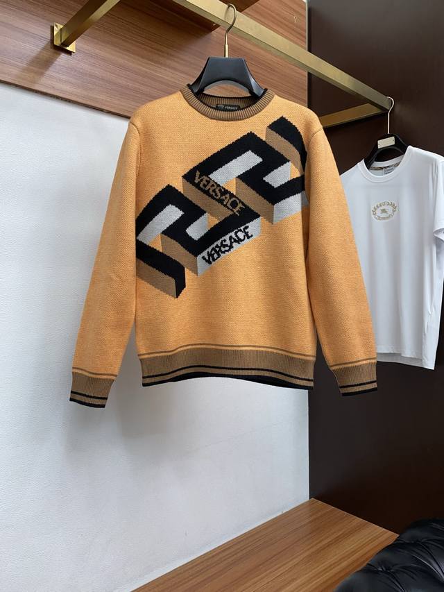 芬迪 2025Fw男士秋冬毛衣 打底外穿毛衣 针织衫休闲日常穿搭单品！上身修饰身形、定制面料将时装美学和新都市商务休闲概念完美融合，不同风格任你选：经典款，永不