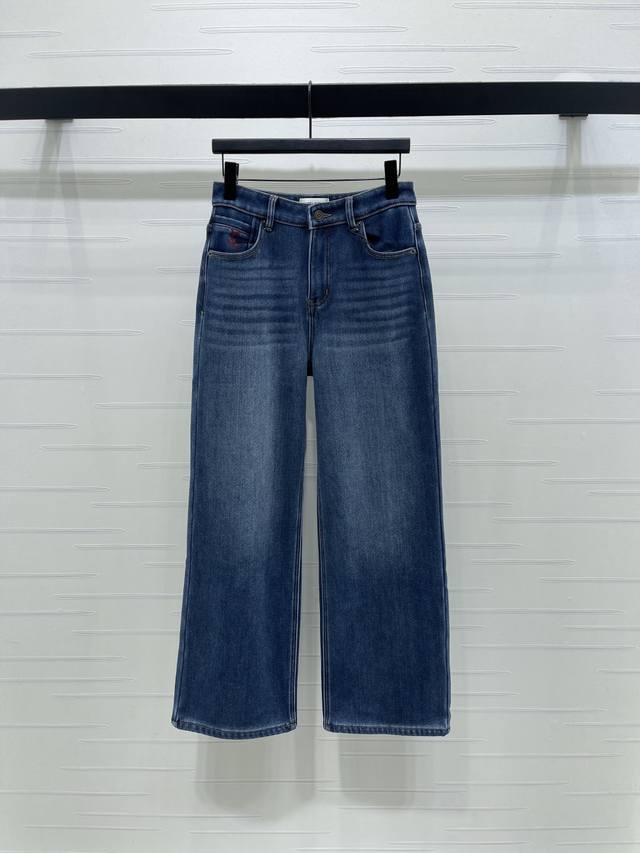 上新原单高端品质 Ysl* 2025秋冬最新系列！插色直筒牛仔裤！定制斜纹棉牛仔材质 面料柔软舒适 透气性好 反复酵素水洗工艺处理 不易染色脱色 大腿处呈现均匀