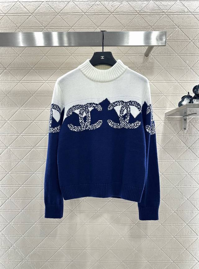 Chane*2025新品上架 提花针织套头毛衣 定制Yb羊毛纱线织造，质感细腻，穿搭舒适，宽松套头毛衣版型，以弹力坑条螺纹包边收窄，胸前以锯齿波浪做分界线，上白