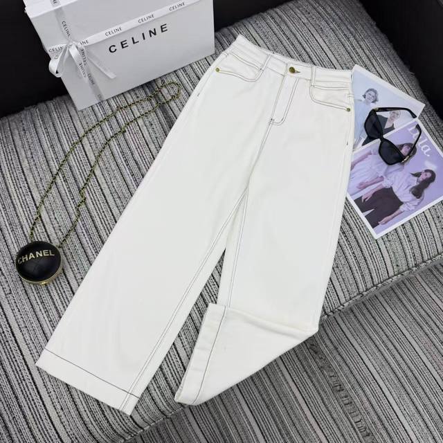 强烈推荐 25年早秋冬系列 Cel*新款 凯旋门刺绣口袋点缀牛仔直筒裤 加绒保暖面料 Sml .