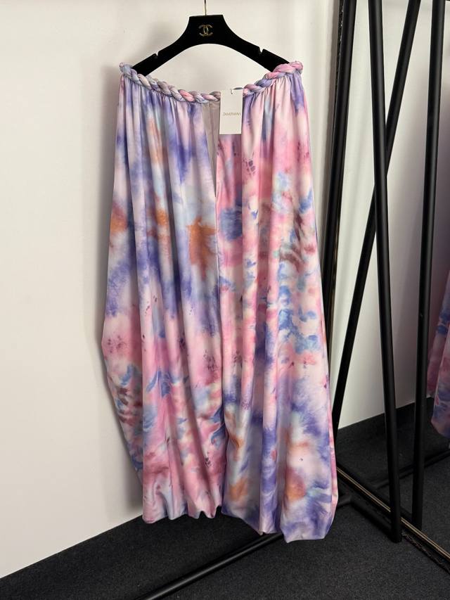 款号20257073 Zimmermann*新款 渐变色晕染印花麻花抹胸一字领领阿拉丁裤灯笼连体阔腿裤，紫粉色，S-Xl， M码：胸围84，长119；重量：0.