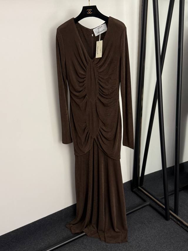 款号20257024 Schiaparelli*新款 褶皱收腰V领长袖连衣裙 鱼尾裙 长裙，咖色，黑色，S-Xl， M码：肩宽38，胸围86，袖长68，长146