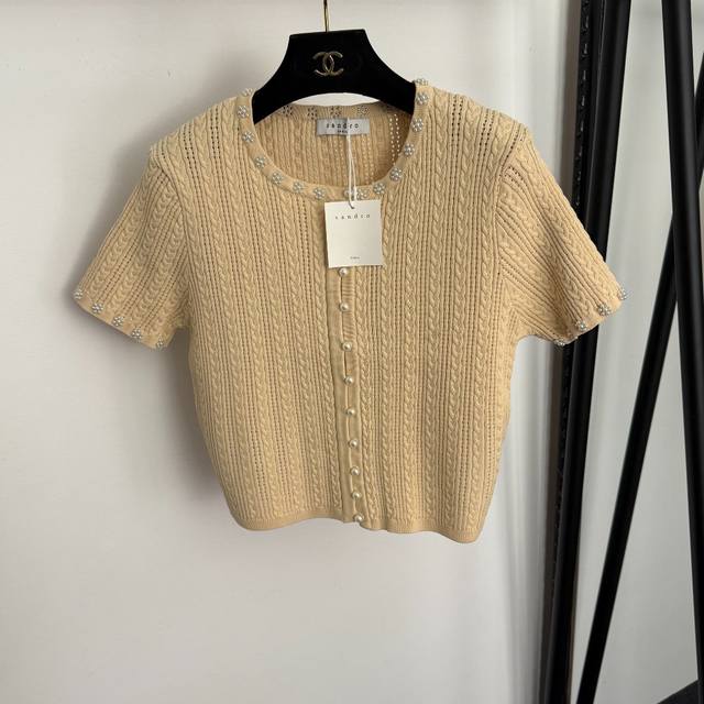 款号20257020 Sandr*新款 立体花朵珍珠装饰圆领 麻花镂空短袖针织开衫短上衣，杏色，黑色，S-Xl， M码：肩宽36，胸围84，袖长18，长46；重