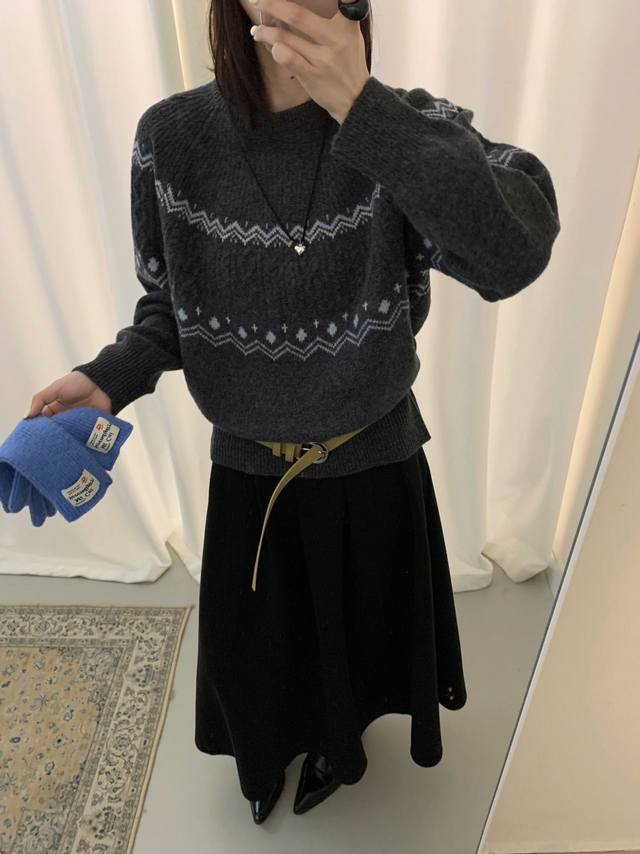 法式100 ％羊毛高支毛条费尔岛提花圆领毛衣 秋冬2025新款软糯上衣，正价上新胸围53衣长59