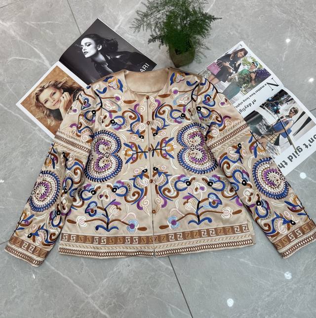 新中式醋酸重工加棉加厚外套 颜色: 杏色 紫色 S～Xxl