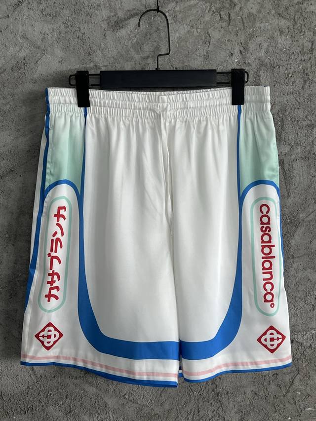 Casablanca 2025Ss 火山图案真丝短裤 订制真丝面料 进口机高清数码直喷印花 激光定位剪裁 建议干洗或手洗 Size：S M L Xl 现货秒发