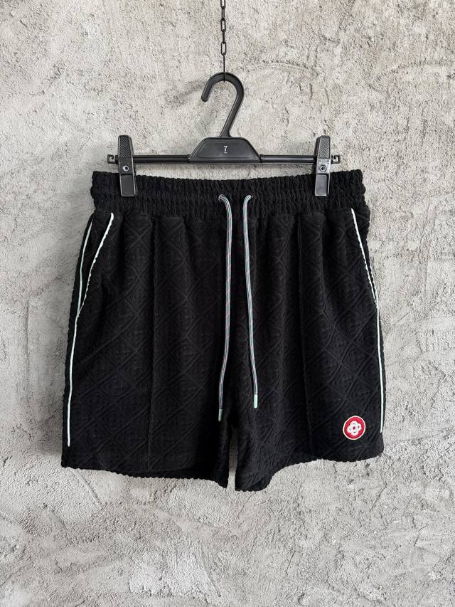 Casablanca 2025Ss 黑色毛巾绣提花短裤 定制100%纯棉 纯手工剪裁 上下图案对格拼接 每件裤子面料损耗接近1.5米 进口机高密度提花面料 定做