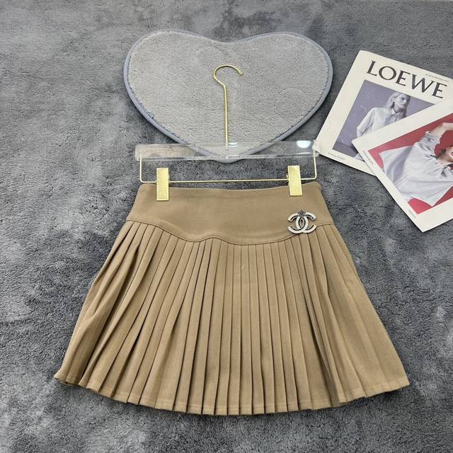 新款A字百搭呢子百褶半裙 Smlp