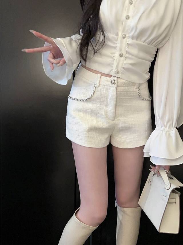 新款 小香风粗花呢链条设计短裤 Smlp