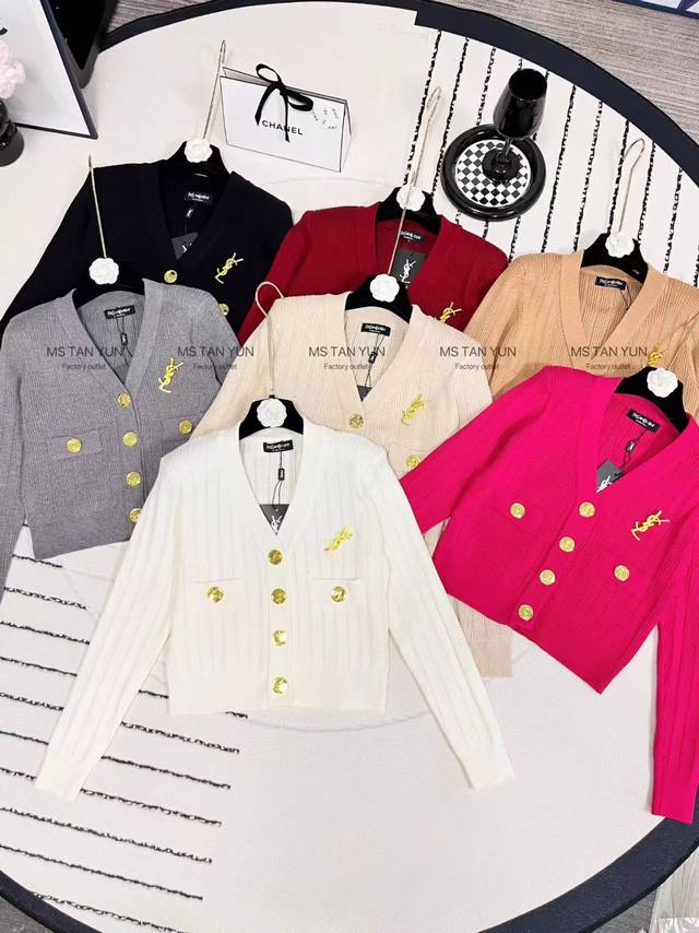 新款 V领金属扣长袖开衫毛衣 黑 白 灰 杏 蓝 咖 红 玫红 Smlp