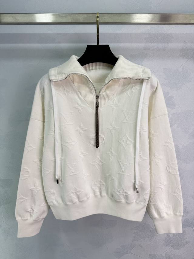 Lou*25秋冬新款压纹半拉链卫衣，柔软针织材质+经典Monogram图案，低调又有辨识度