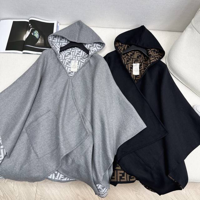 独家首发 Fd 25Ss 秋冬最新款经典图案羊毛披肩大围巾连帽斗篷原版定制工艺 不规则垂坠感帅气摩登 高级配色双织图案 低调奢华打造英伦复古风尚 进口羊毛细腻舒