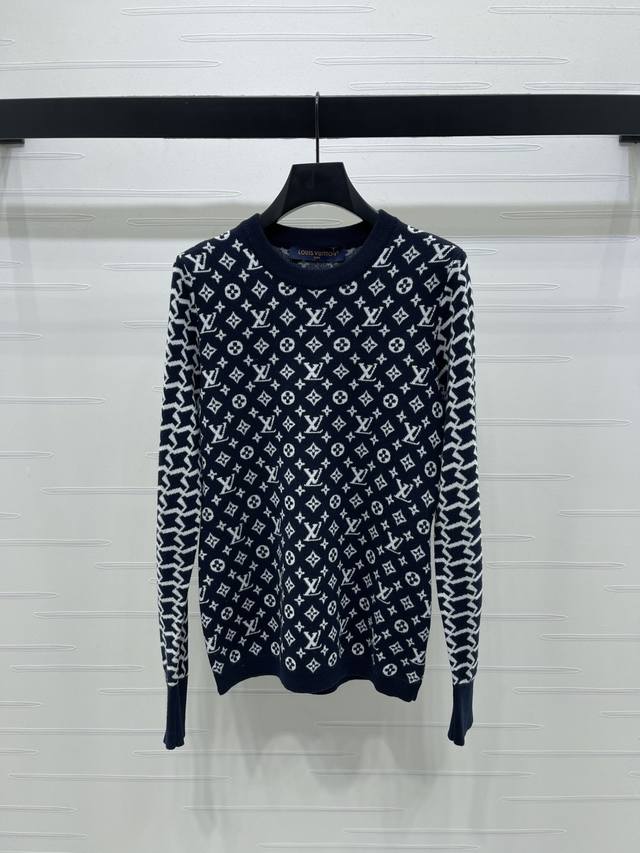 上新原单高端品质Louis Vui*Ton 2025秋冬最新系列！提花圆领套头毛衣！定制羊毛针织材质，质感高级，舒适柔软，圆领长袖毛衣，领口袖口螺纹包边与衣摆相