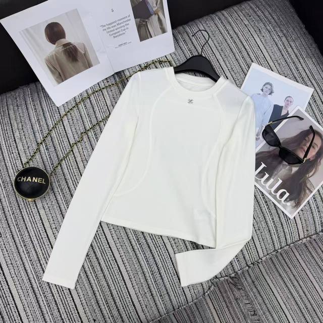 强烈推荐 25年早秋系列 Cha*新款圆领长袖上衣 钻双C Logo点缀 两色Sml