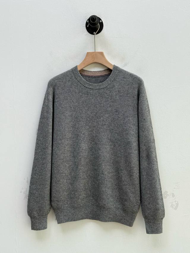 Bc-英式罗纹圆领羊绒衫、尾单 贸易公司订单 100％山羊绒 9针双股羊绒编织 经典英式罗纹让舒适穿出儒雅帅气感 质密轻盈、软糯亲肤 贴身穿着舒适保暖、赋予极佳