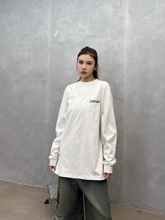 巴黎 ｜ 新款长袖T，成衣洗水吊磨加特殊胶布印花工艺，男女同款，尺码Sml