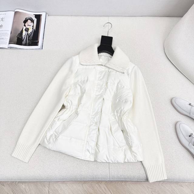 Lp30Ss 秋冬最新款羊绒针织拼接羽绒服 百分百羊绒针织拼接90白鹅绒填充 拼接设计感很赞～～经典Os剪裁搭配拼接做法 机缝定格 经典时髦又帅气 国标90绒进