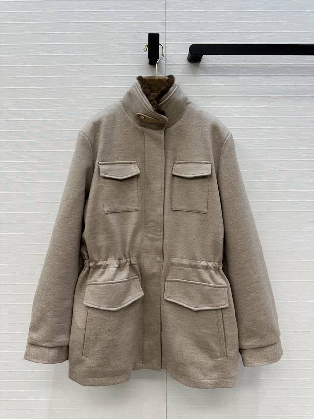 紫貂原材料上涨高端品质 Lp高智感穿搭，旅行者水貂皮草羊绒派克外套！独家定制紫貂毛胆内里光泽幼滑可拆卸水貂毛领松弛感的老钱风穿搭！可调节收腰随性优雅。气质立领经