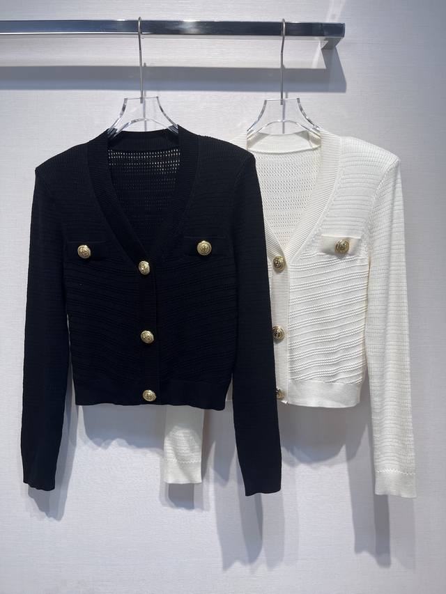 2025秋冬新款 金扣提花V领羊毛开衫外套 Size: S- L