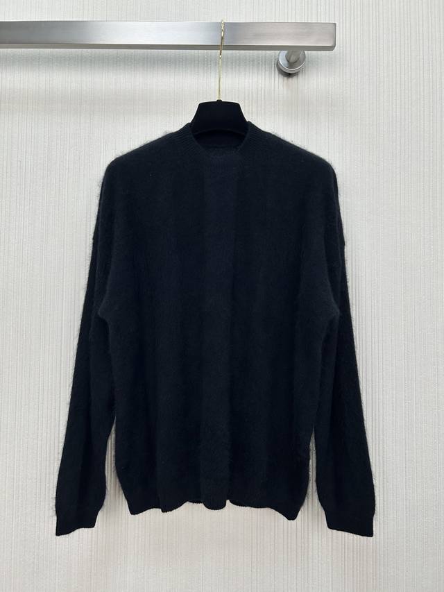 上新啦～Erdos 25秋冬新品老钱风穿搭气质圆领毛衣！品质控必入！进口羊毛羊绒纱质感超赞！宽松版型上身高挑又显瘦！优雅百搭不挑人！Sml三码