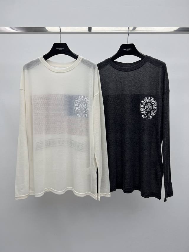 Chrome Heart*梵文印花长袖T 这件真是太舒服噜 慵懒风十足 超级无敌软糯轻薄 上身秒变纸片人 国旗与马蹄梵文印花复古又时髦 Sml