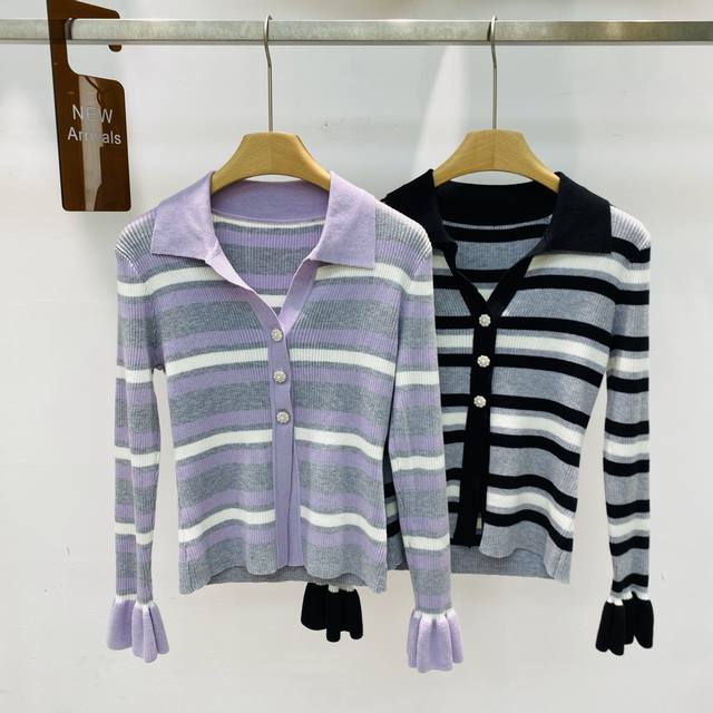 新款Self-portrai*法式设计感条纹修身V领三粒扣喇叭长袖针织开衫上衣外套Smlxl