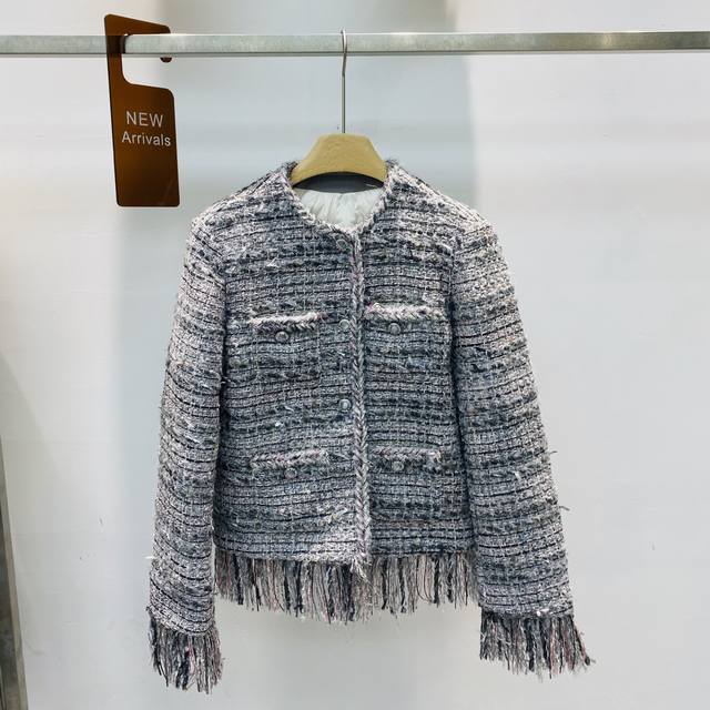 新款法式复古小香风圆领单排扣保暖羽绒服外套上衣Sml