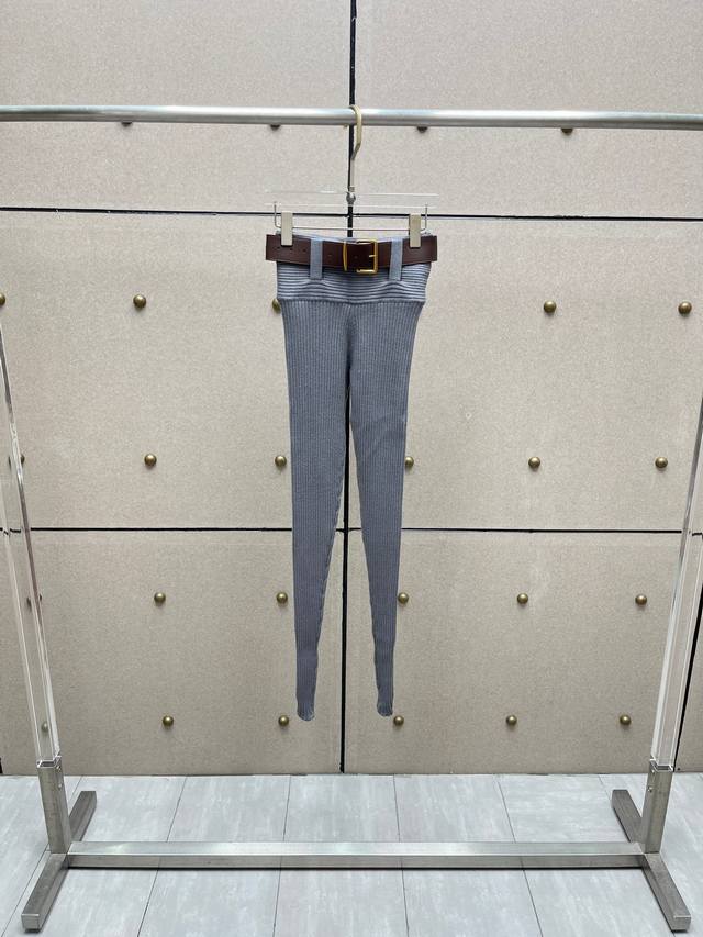 羊毛针织裤袜！羊毛纱线 配有宽腰带 Sml