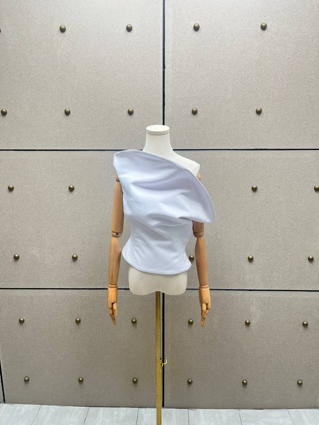 Magda 随意造型上衣！两色 Sml