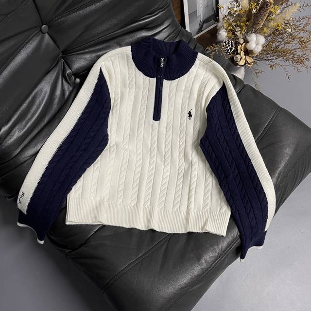 拉夫劳伦polo战马毛衣 藏青奶白的撞色太绝了!麻花编织纹理半拉链立领设计,软乎乎的羊毛面料 藏青主色更显复古,奶白主色更清新,胸前 小马标细节感直接拉满! 两 拉夫劳伦polo战马毛衣 藏青奶白的撞色太绝了!麻花编织纹理半拉链立领设计,软乎乎的羊毛面料 藏青主色更显复古,奶白主色更清新,胸前 小马标细节感直接拉满! 两