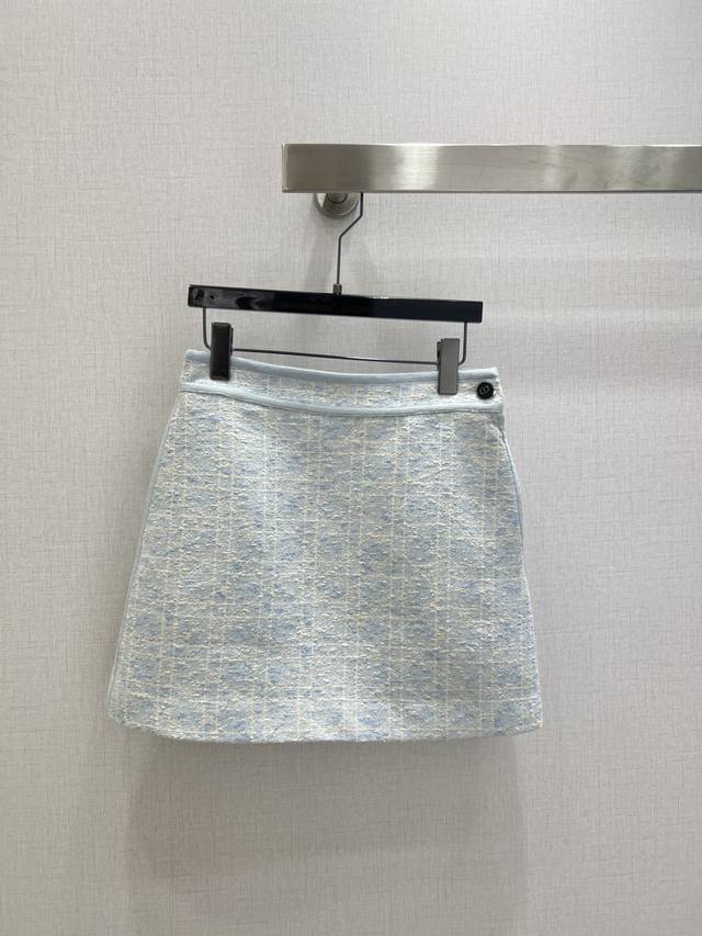 强烈推荐 Dio* 2025新款限定糯粉色戴妃藤格纹经典半裙 开发定制立体编织粗花呢面料立体挺阔 减龄气质经典A字版型巨百搭上身显瘦又高挑 财阀千金高级Baby