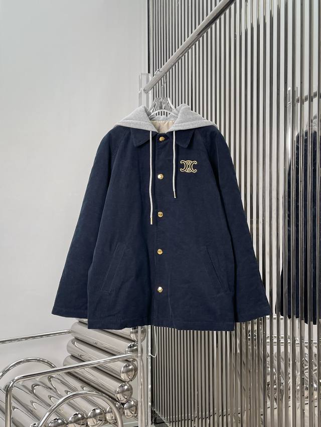 实拍图！最新Ce 25New 凯旋门徽章连帽灯芯绒外套。尺码：Sml 。
