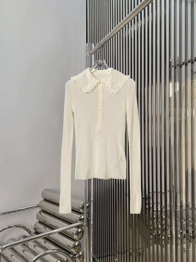 实拍图！最新Chl 25New 蕾丝翻领针织打底衫。尺码：Sml 。