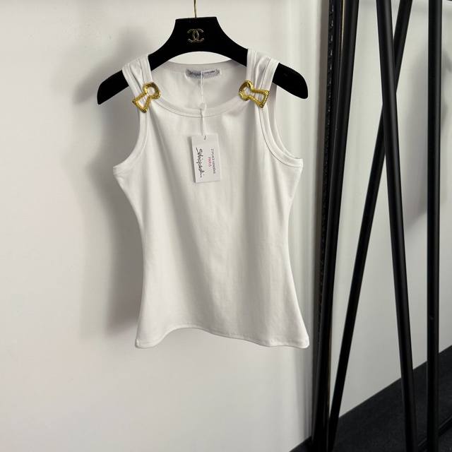 款号20257683 Schiaparelli*新款 金属钥匙孔别针装饰修身背心，白色，黑色，S-Xl， M码：胸围82，长58；重量：0.150Kg
