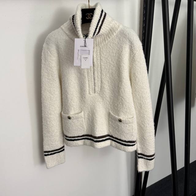 款号20257658 Chane*新款 半拉链立领套头长袖羊绒针织衫上衣，白色，藏蓝色，36 38 40， 38码：肩宽42，胸围94，袖长59，长55；重量：