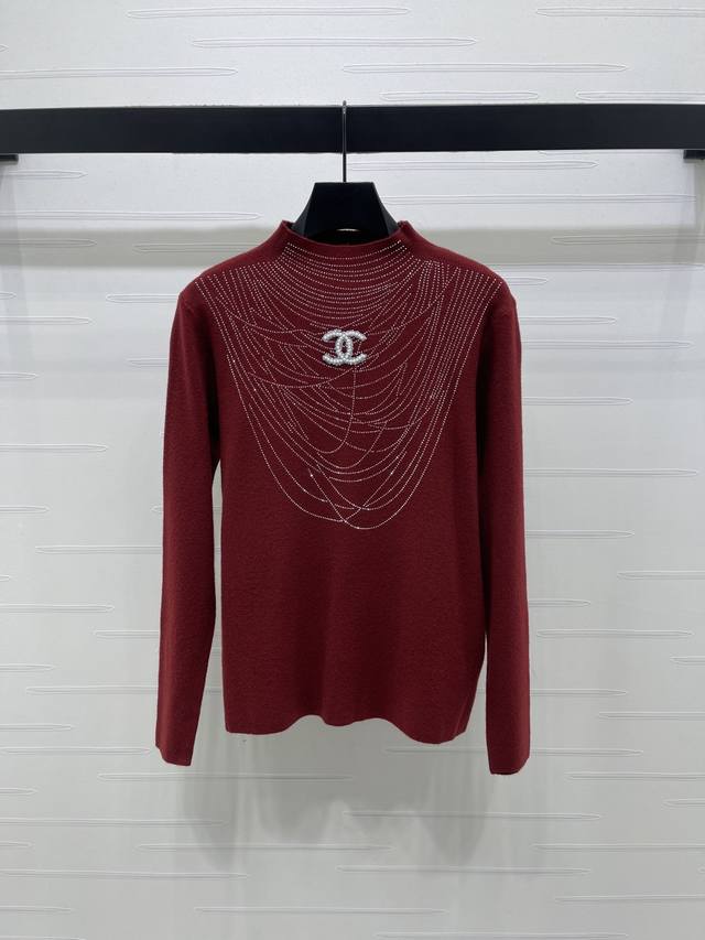 上新原单高端品质 Chane* 2025秋冬最新系列！高领针织套头毛衣！25Coco滑雪系列 定制羊毛纱线织造，质感细腻，穿搭舒适，高领套头毛衣版型，以弹力坑条