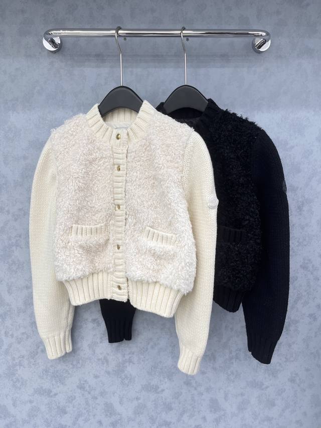 爆款现货 原版订制 Mon*｜25秋冬新品圆领针织拼接羽绒服外套 面包服设计 双头拉链 90鹅绒 大工厂p订制压线设计！ 云朵般柔软的舒适感Yyds！ 可甜可盐