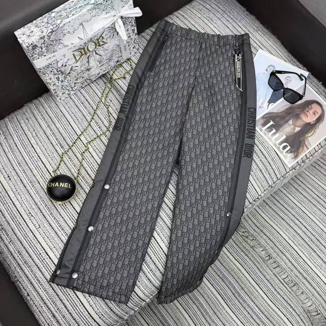 强烈推荐25年早秋冬系列 Dio*新款提花工艺Oblique女款滑雪直筒裤 原版开发 定制提花面料90白鸭绒填充 搭配同系列马甲长袖都Ok黑色蓝色363840现
